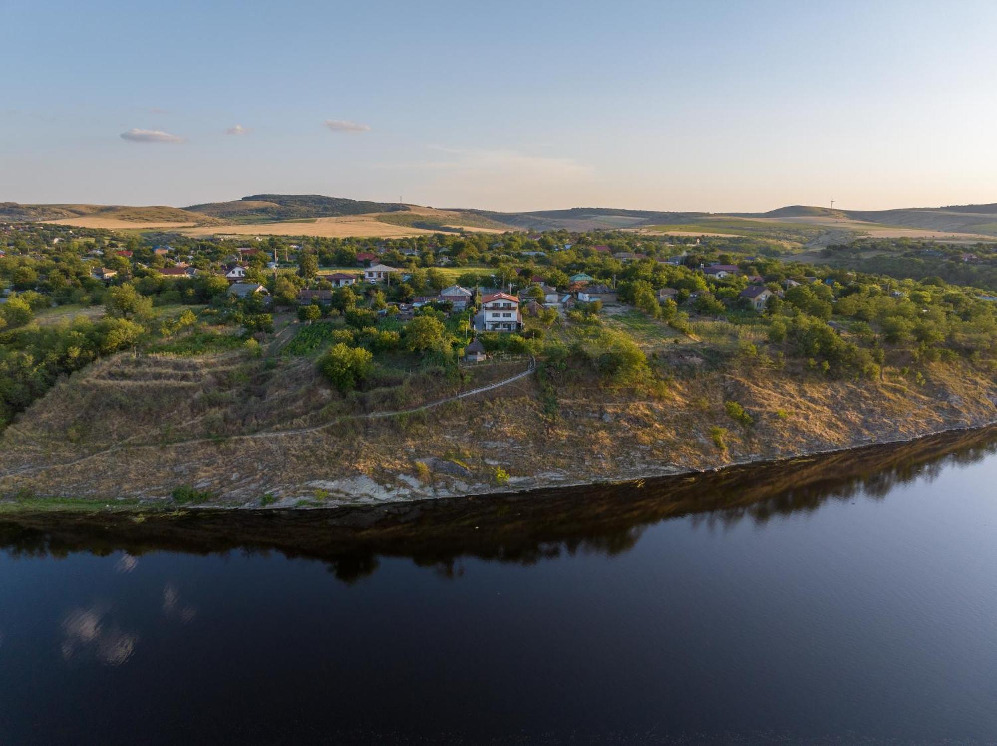 Laguna Nuferilor Habitat Somova Exterior foto